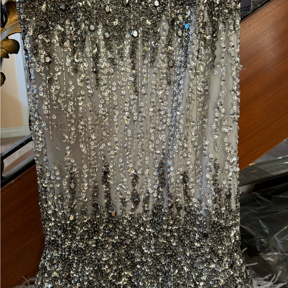 Terani Classy Formal Gown - image 7